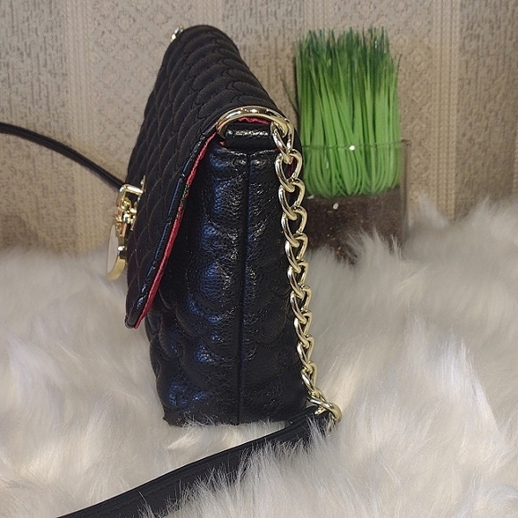 Betsey Johnson quilted Bow shoulder bag - Picture 5 of 16